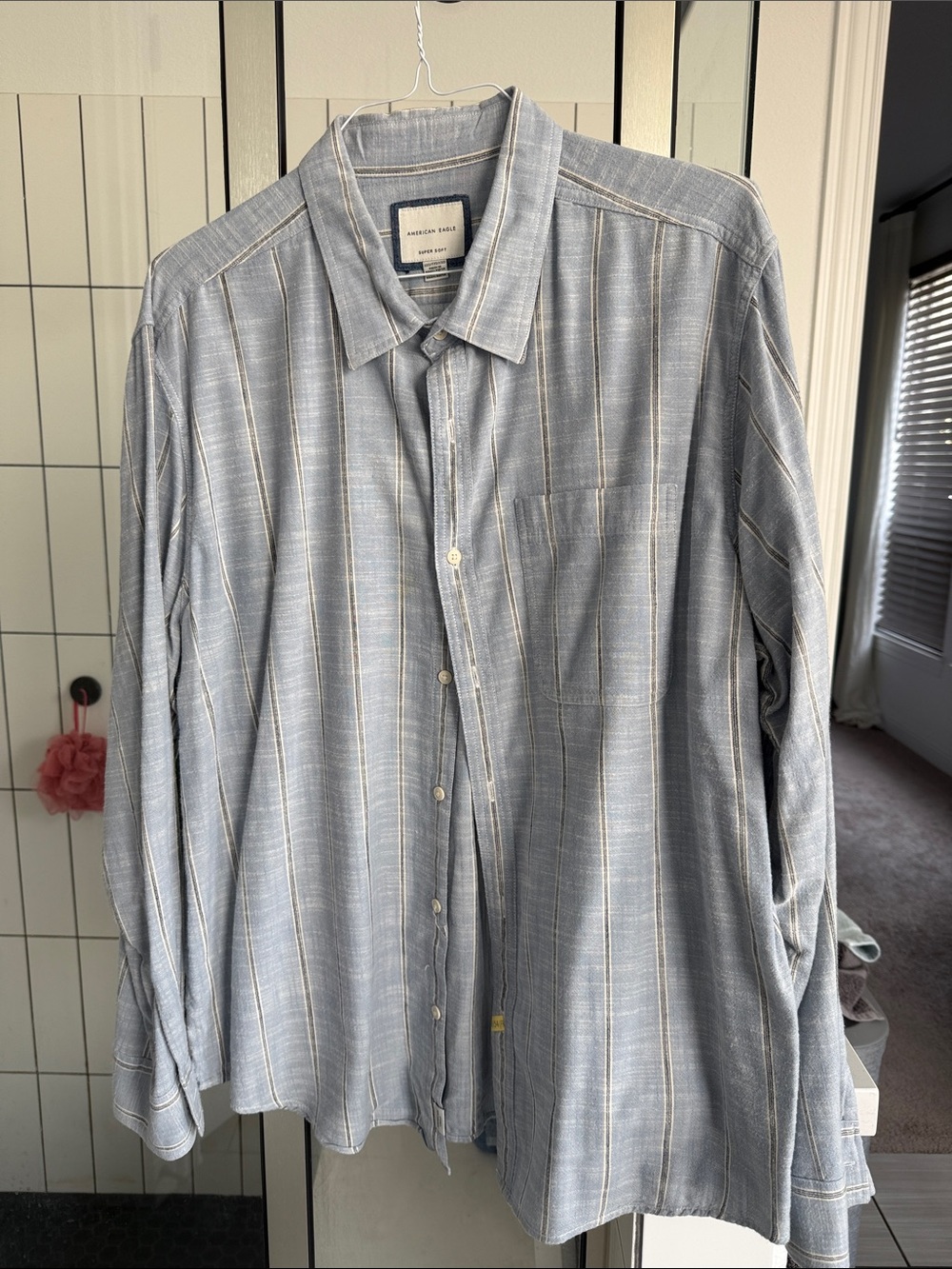 American Eagle Outfitters Blue and White Striped Casual Button-Down Shirt